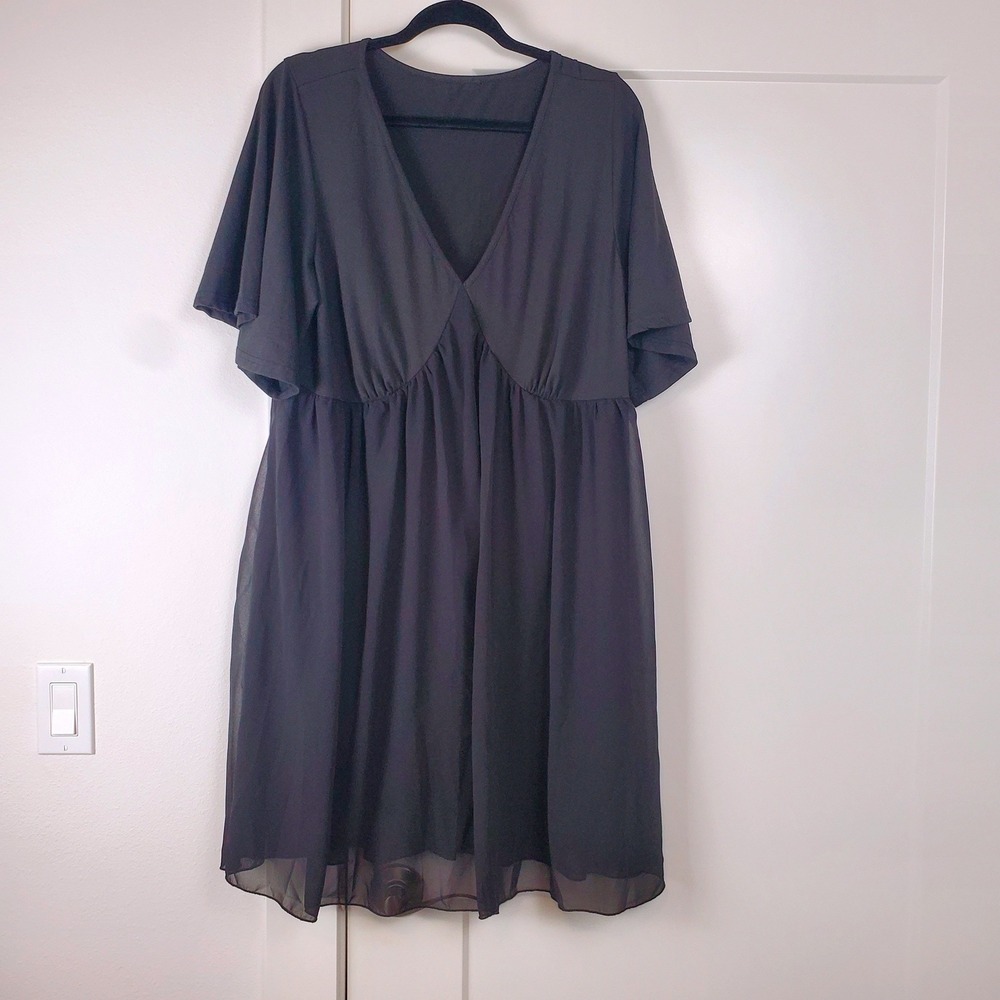 Empire Waist Dress Women 2X Black Chiffon Overlay V-Neck Mini